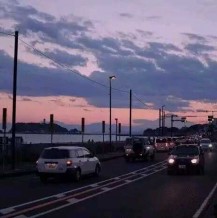 你一定要走,走到灯火通明。